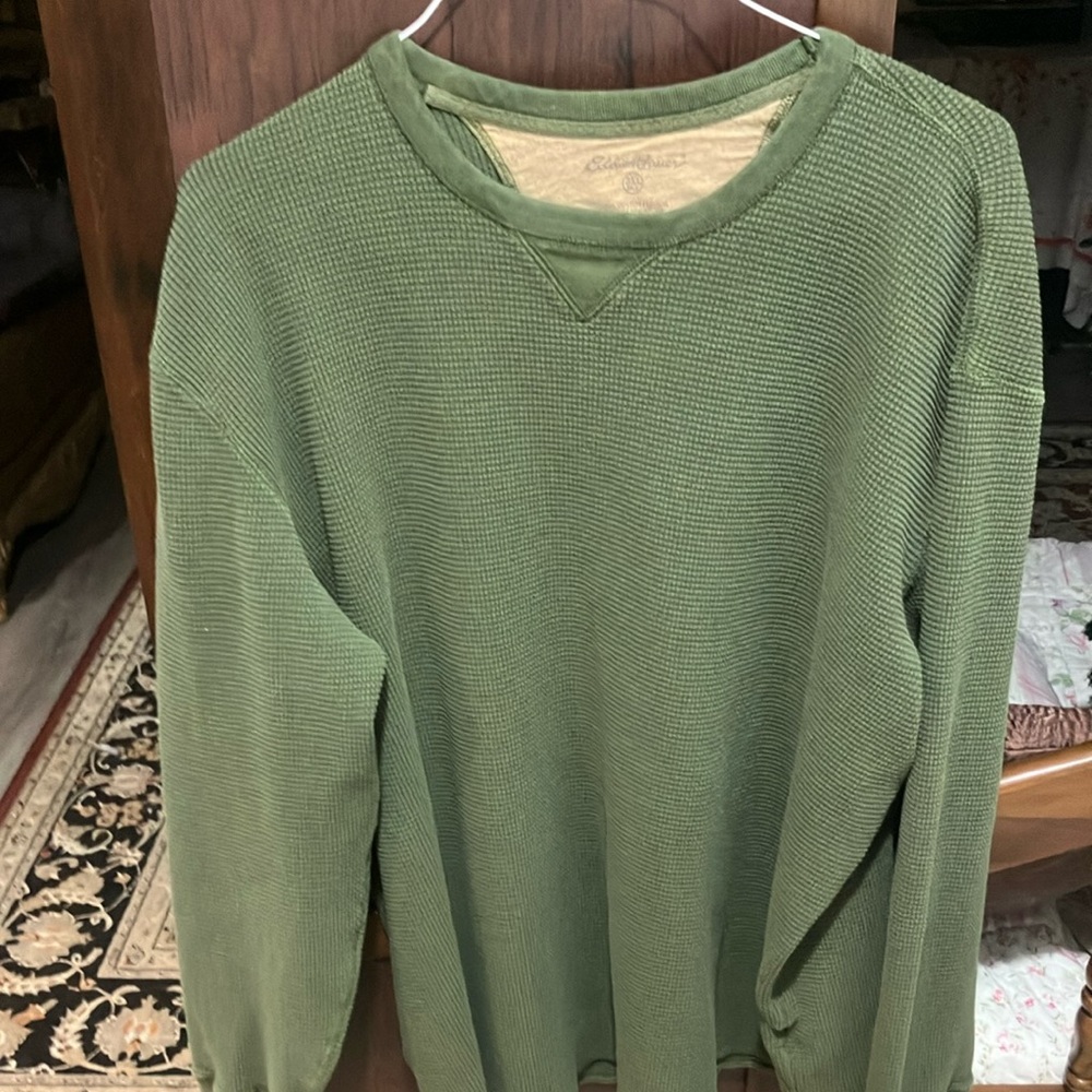 Eddie Bauer Men's Green Sweater